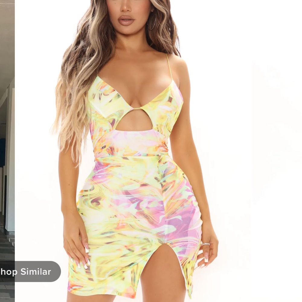Mini dress